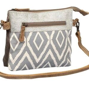 New Myra Bag Crossbody W/Shoulder Strap & Cowhide